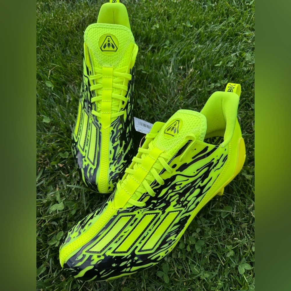 Mens Adidas Adizero low 12 Poison football cleats